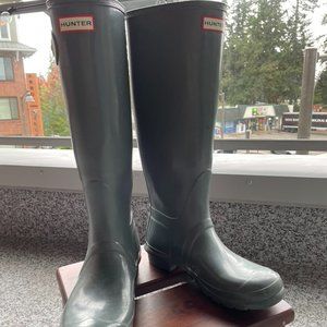 Hunter Original Woman's Tall Rain Boots, size 9- Blue/Grey